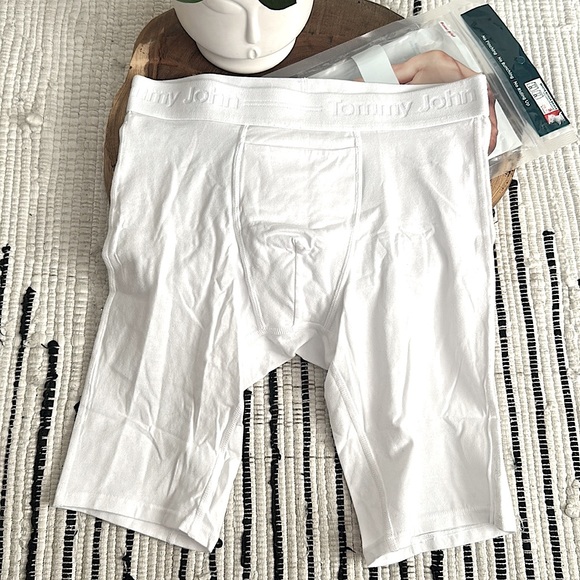 Tommy John - Picture 2 of 10